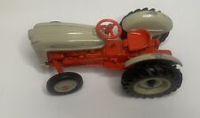 1998 Ertl New Holland Ford Model 640 Farm Tractor Die Cast 116 Scale