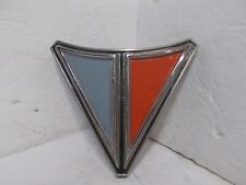 1965 1966 Plymouth Valiant Grill Emblem