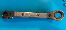 Mac Tools Usa  Row1214 38 X 716 Offset Ratcheting 6 Point Box Wrench