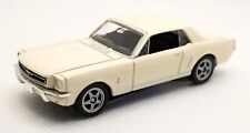 Welly - 3 Scale Model 1964 12 Ford Mustang Coupe White Bbwe52262dw