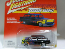 2002 Johnny Lightning 1956 Chevy Nomad Thunder Wagons