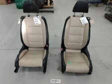 Vw Volkswagen Eos Pair Of Leather Front Bucket Seats Fits 2010-2015