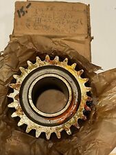 Nos 41-53 Desoto Dodge Plymouth Chrysler 3 Speed Transmission 2nd Gear 852456
