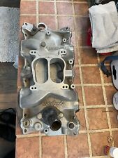 Edelbrock Performer Chevy 350 Intake Manifold 2101 Clean W Thermostat Housing